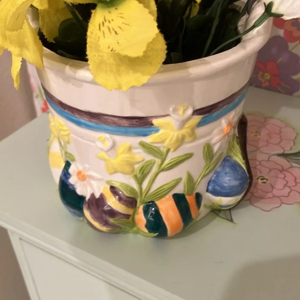 Hand Crafted Floral and Ceramic Basket with Handle